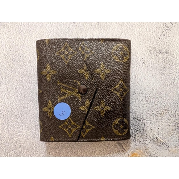 Louis Vuitton Handbags - Authentic Vintage Louis Vuitton Monogram envelope coin wallet. Date Code 821